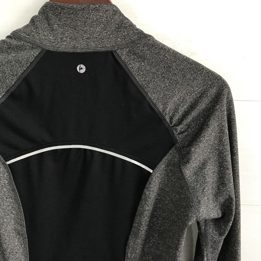 90 Degree / Reflex Gray Black Quarter Zip Pullover - Picture 6 of 6